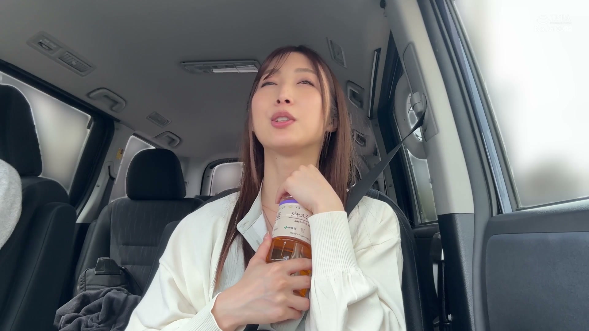 JERA-021 べっぴん精飲セフレ妻 たまにSEXはするけどゴックンさせてくれない旦那の代わりに休日デートで誘ってくれた今井栞菜とスッピン精飲中出し不倫デート