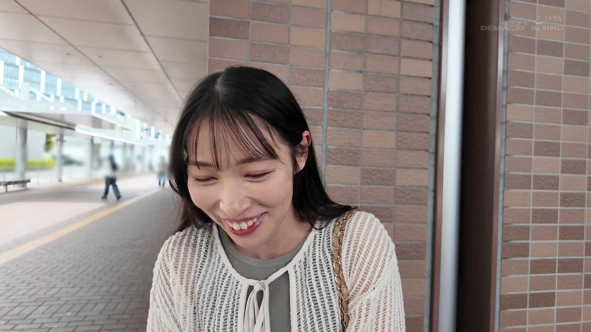 SDNM-528 生まれて初めて 男の人の精子飲んじゃいました 埼玉県春日部市在住の敏感ママさん 玉井晴香 第4章 地元を離れて年下男子と手つなぎデート後、旦那も忘れて貪りSEX